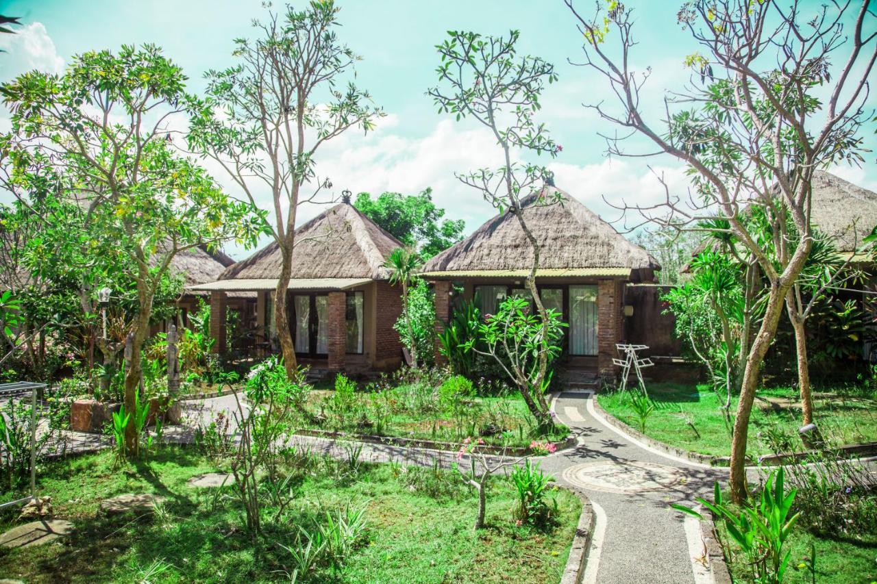 Balangan Garden Bungalow Pecatu Buitenkant foto