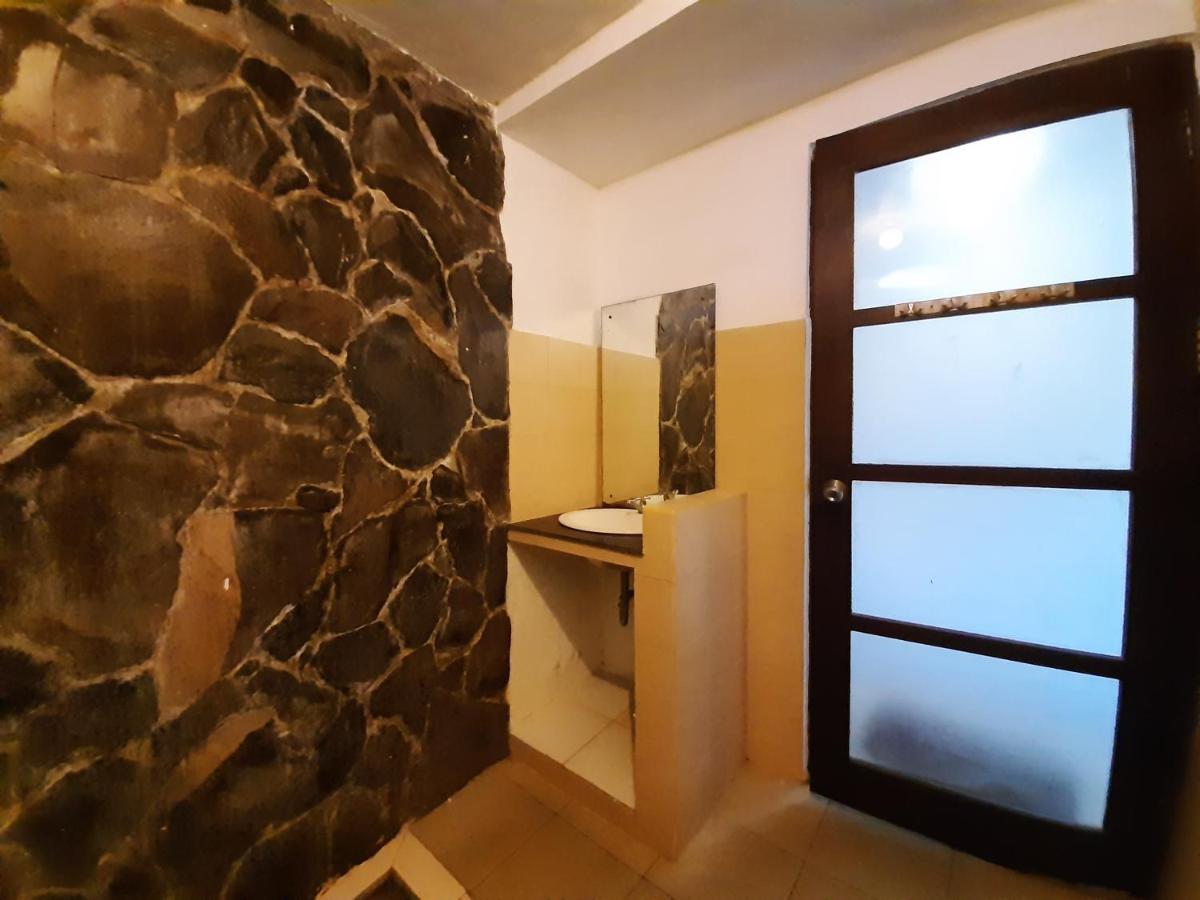 Balangan Garden Bungalow Pecatu Buitenkant foto